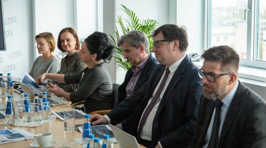 Zdjęcie Prezesa UODO, Mirosława Wróblewskiego ze Związkiem Banków Polskich