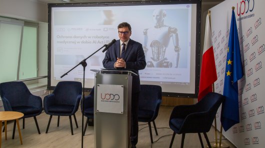 Zdjęcie przedstawiające prezesa UODO - Mirosława Wróblewskiego 