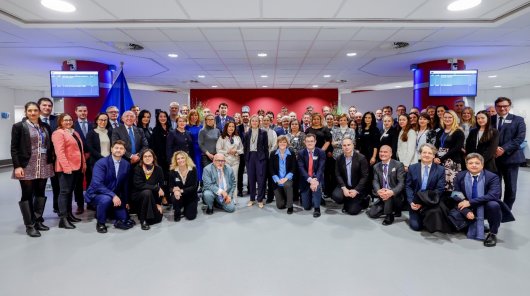 Zdjęcie przedstawiające uczestników 100. posiedzenia plenarnego EROD