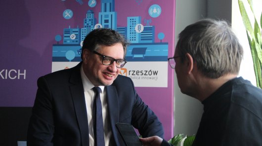 Spotkanie prezesa UODO z prezydentem Miasta Rzeszowa i otwarcie punktu konsultacyjnego. Urban Lab Rzeszów