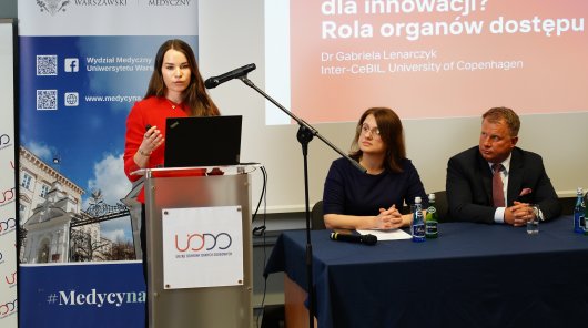 Konferencja „Europejska przestrzeń danych dot. zdrowia – wyzwanie dla Europy. Wdrażanie rozwiązań w erze AI, Big Data i medycyny spersonalizowanej”. Wydarzenie zostało zorganizowane przez Prezesa Urzędu Ochrony Danych Osobowych wraz z Wydziałem Prawa i Administracji Uniwersytetu Warszawskiego (UW), Wydziałem Medycznym UW, Instytutem Nauk Prawnych Polskiej Akademii Nauk oraz Naczelną Izbą Lekarską.