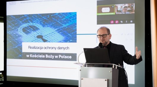 Zdjęcie z seminarium eksperckiego „Aktualne wyzwania ochrony danych osobowych w związkach wyznaniowych w Polsce”