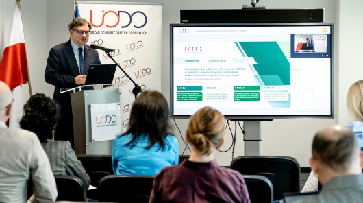 Zdjęcie z seminarium on-line pt. „Europejskie Ramy Cyfrowej Tożsamości (eIDAS2) w praktyce – nowe możliwości identyfikacji i uwierzytelniania w służbie ochrony danych. Korzyści i potencjał rozwoju dla biznesu i sektora publicznego”