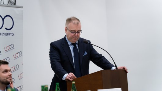 Zdjęcie z międzynarodowej konferencji pt. „Technologie kwantowe: zagrożenia, wyzwania i szanse dla cyberbezpieczeństwa i ochrony danych osobowych”. 