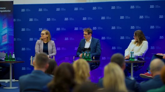 Zdjęcie z Konferencji „Nowe wyzwania prawne: Regulacje, zadania regulatorów i ochrona danych”